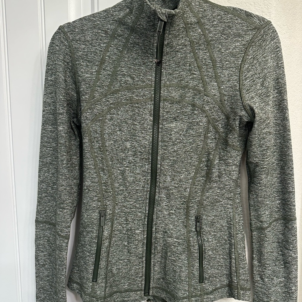 Lululemon Athletica Define Jacket in heathered green